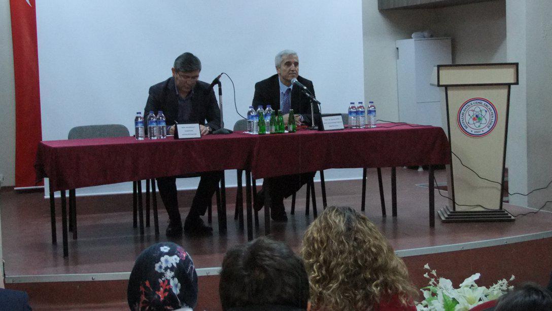 Kazakistan Ankara Büyükelçisi Abzal SAPARBEKULY ve Prof. Dr. Hüseyin BAĞCI Konferansı
